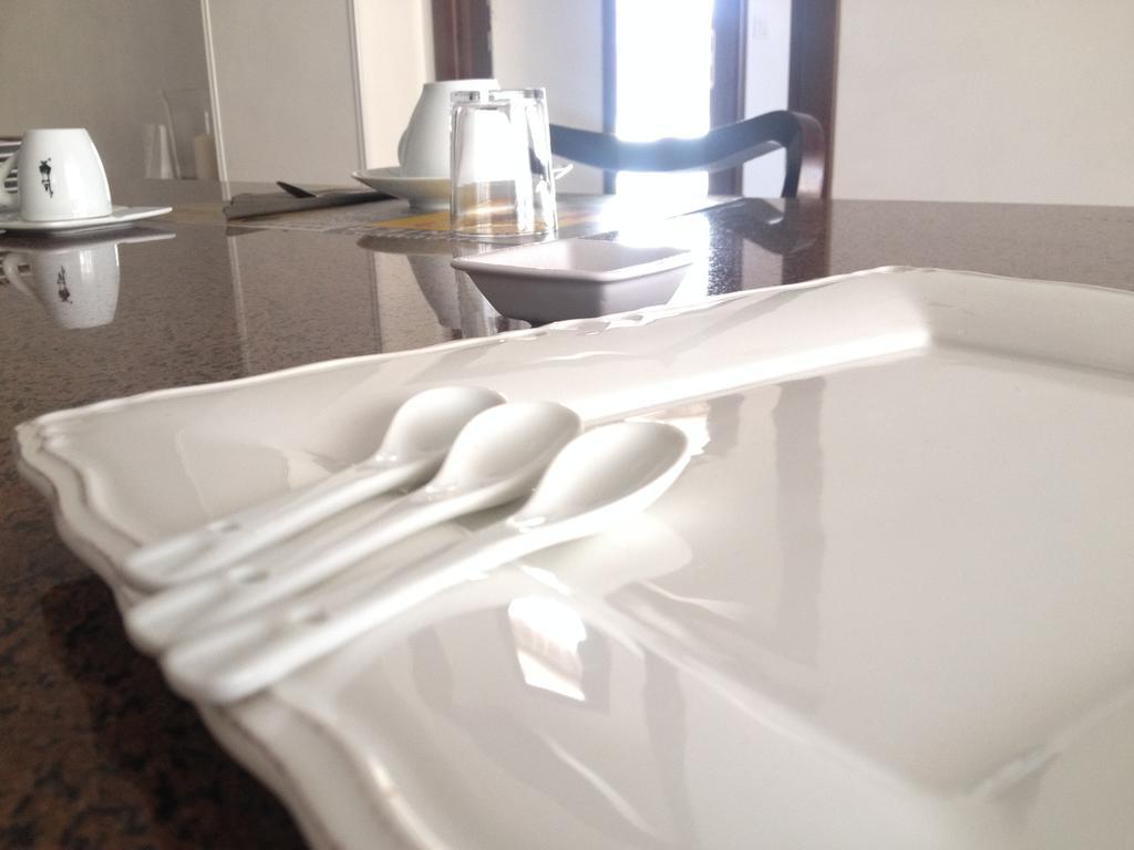 Via Roma Suite Ortona Ngoại thất bức ảnh
